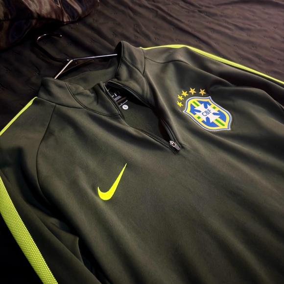 Nike Brazil Green Soccer Pullover with Yellow Details - Picture 2 of 3